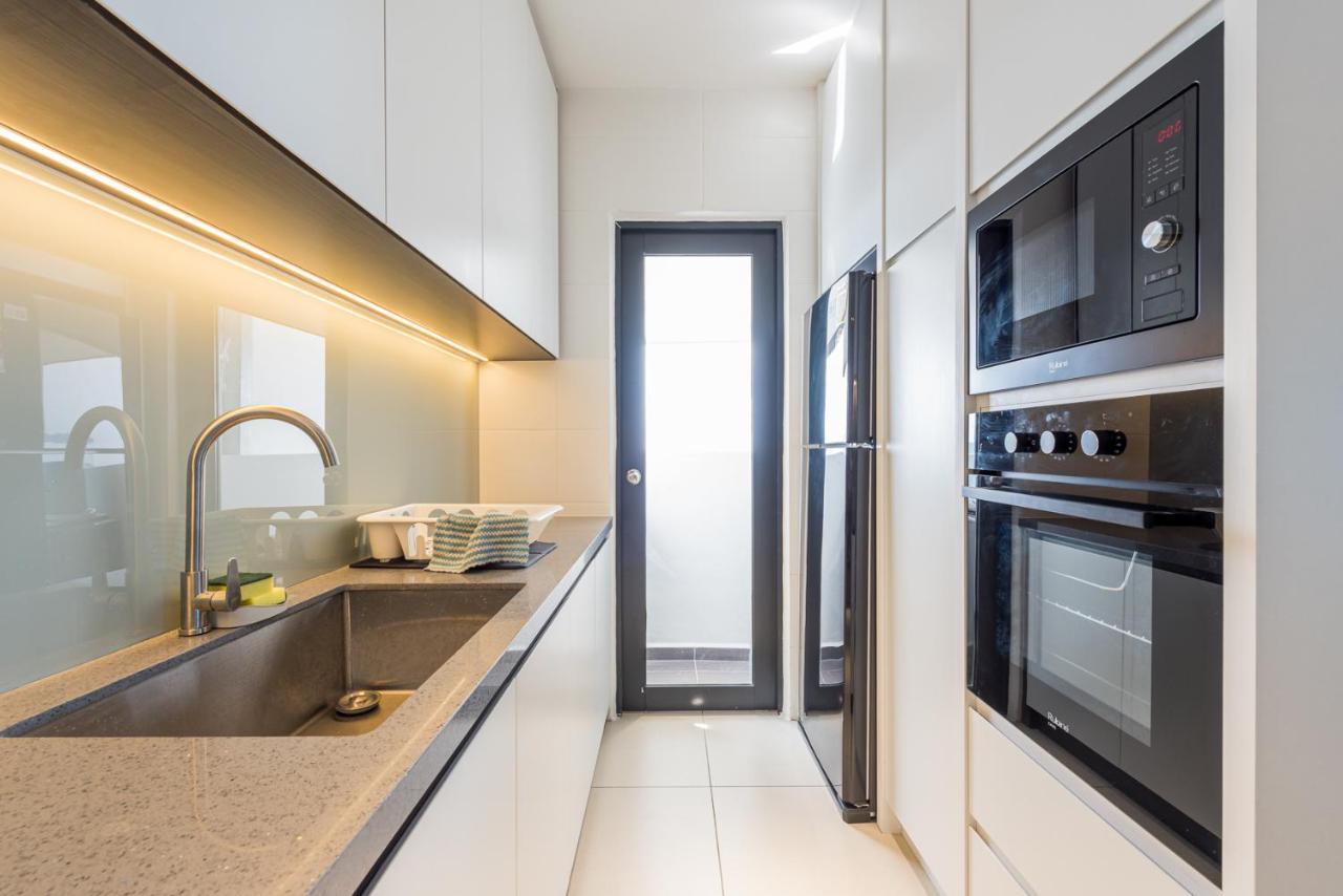 Reizz Residence By Minsu Kuala Lumpur Bagian luar foto